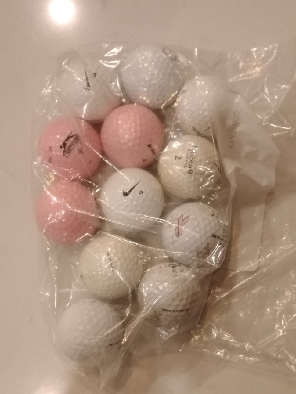 Mixed Pink & White Golf Balls (Assorted Logos)